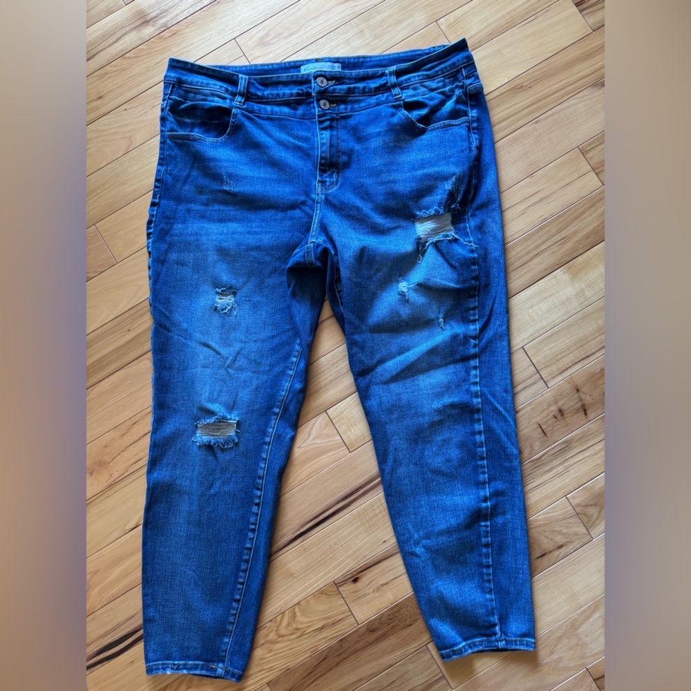 KanCan Estilo Stretchy Dark Blue Denim Jeans Distressed